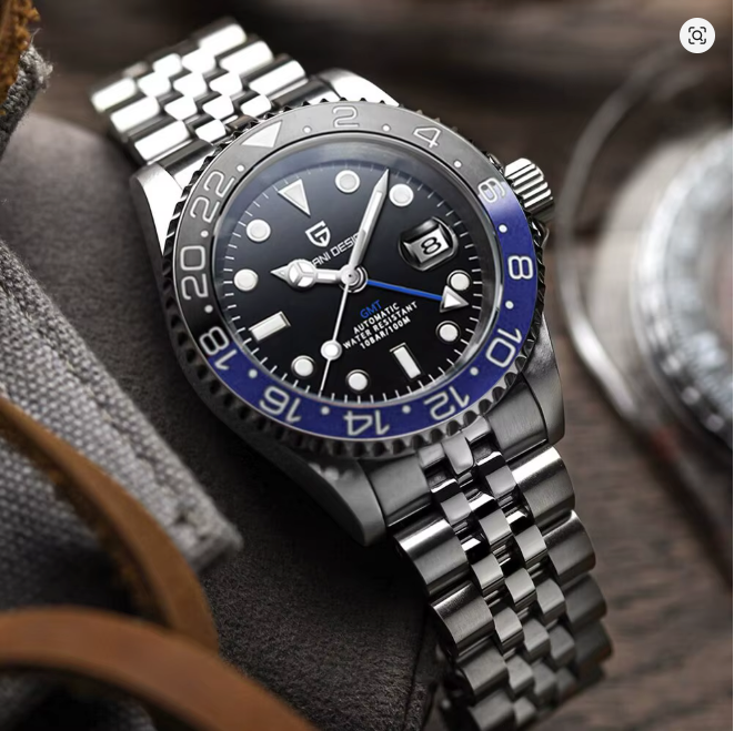 GMT-M II  126710BLNR “Batman”